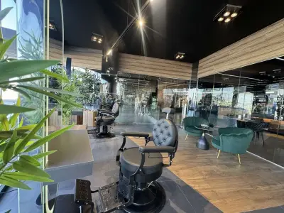 Gentleman Barbershop Platinum