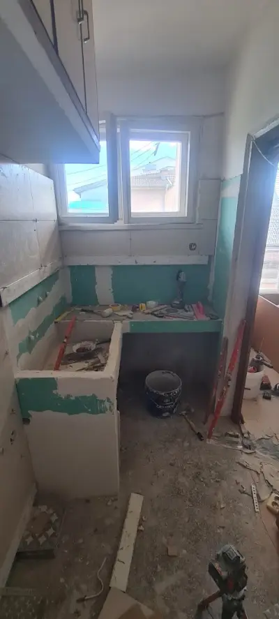 ДИМИТЪР ТОМОВ 77 ЕООД