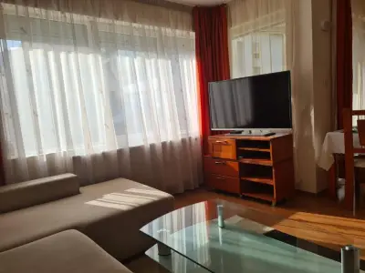 Spacious 2 Bedroom Apartment
