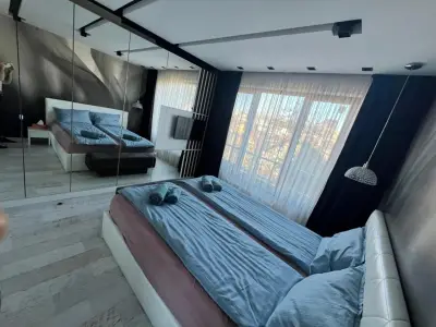 The Mirror Apartment