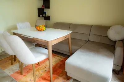 Claire Apartment with Garden