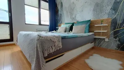 Business Hub Bliss: Modern Comfort