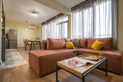 Three Lilies Apartments