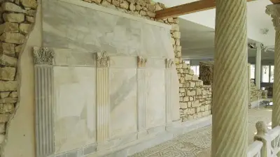 Голямата могила