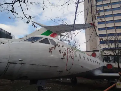 The 2 planes