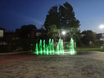 Фонтани с водни елементи
