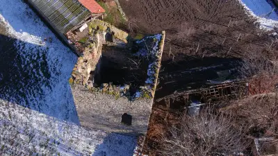 Защитна каменна кула