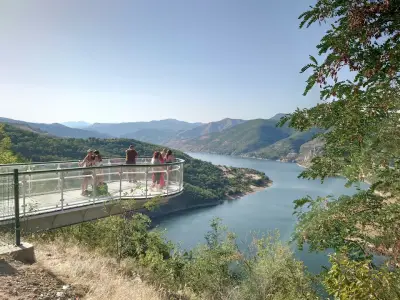 Меандрите на р. Арда