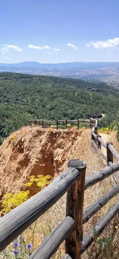 Stobskite piramidi