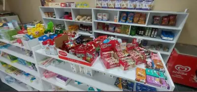 Магазин за хранителни стоки "СВЕТЛИНА"
