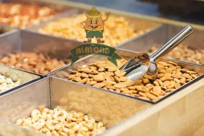 Mr. Almond - Ядки и още нещо...