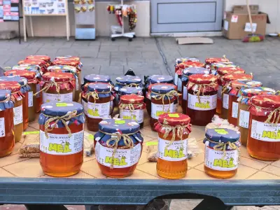 Натурален мед и пчелни продукти