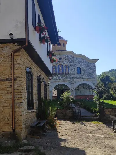 Staroto Shkolo House - rooms for guests