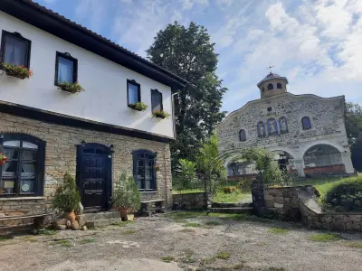 Staroto Shkolo House - rooms for guests