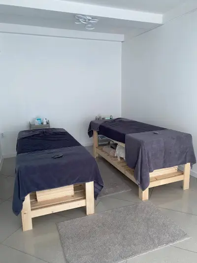 VIP ROYAL TOUCH STUDIO MASSAGE