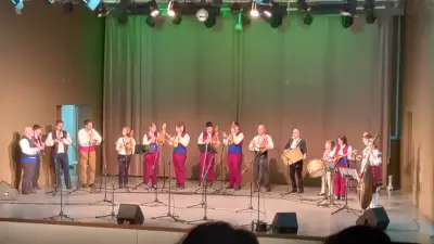 Фолклорен танцов ансамбъл СИВЕК