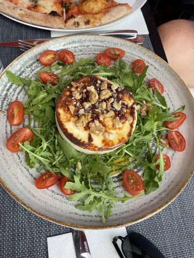 CENTO Pizza e Cucina