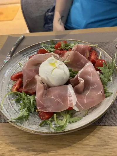 CENTO Pizza e Cucina