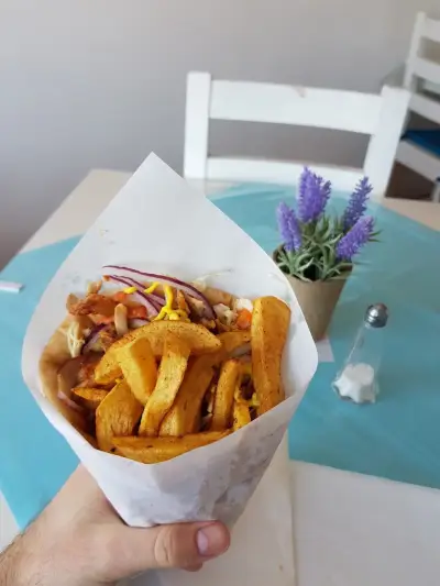 Alek's Gyros
