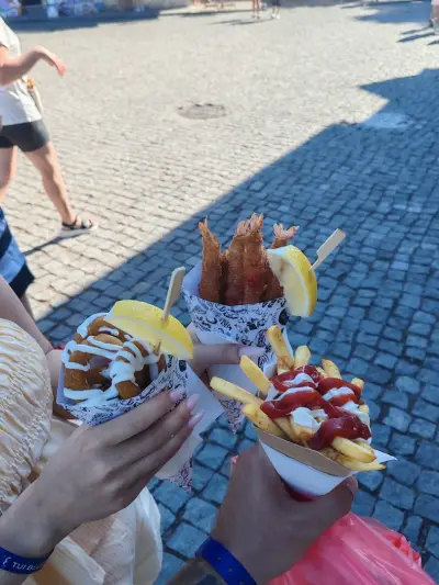 Fish & fries