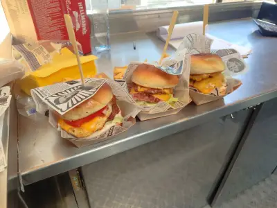 Bro Street Food