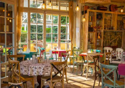 Dali Art Restaurant