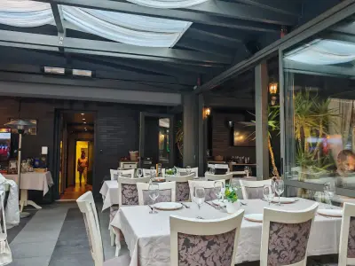 Pirosmani - Georgian Restaurant