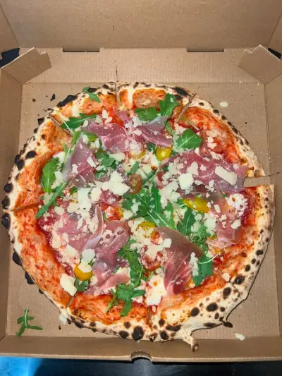 Gusto Pizza