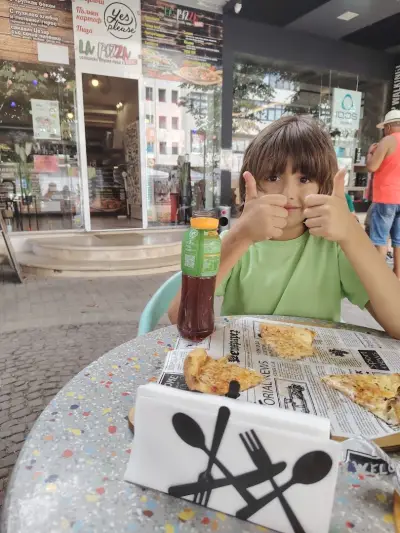 Pizza / Yes please