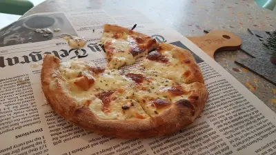 Pizza / Yes please