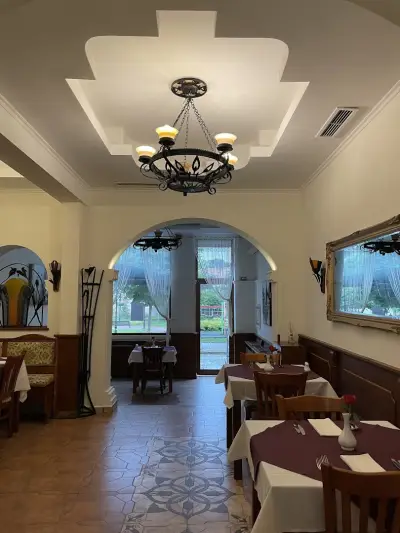 Ресторант Савоя Спайс Restaurant Savoya Spice