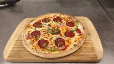 Pizza & bar Конкурент