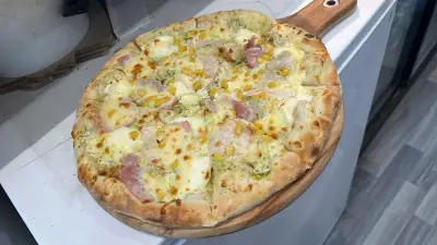 Pizza & bar Конкурент