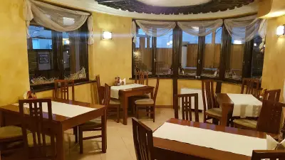 Елените