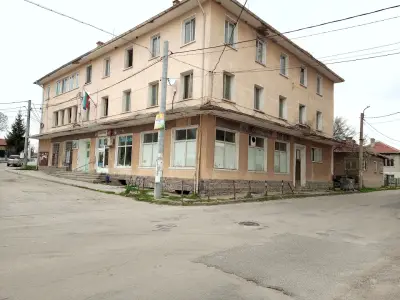 Пощенска станция 2023