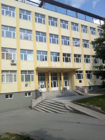 Техническа Гимназия Никола Василиади Габрово