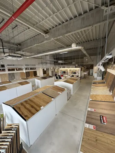 FLOOR ARENA