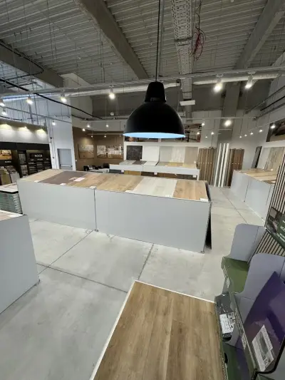 FLOOR ARENA