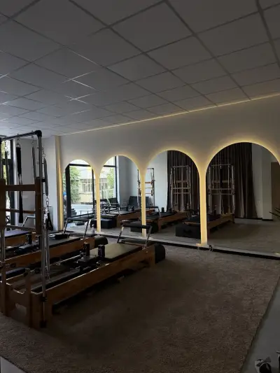 AURA pilates studio