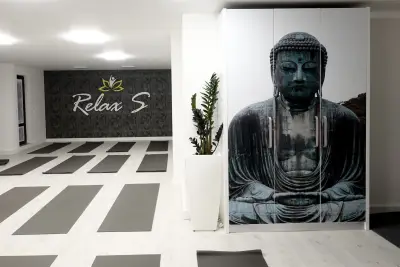 Йога и Пилатес студио Relax S - Победа