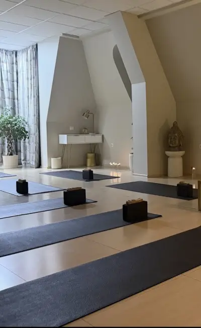 Йога и Пилатес студио Relax S - Бетховен