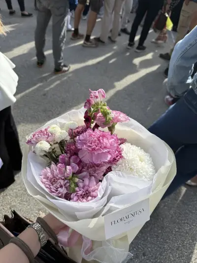 Floralnitsa магазин за цветя