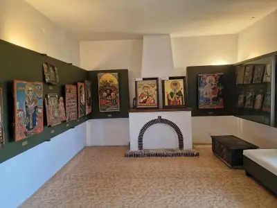 Музей „Тревненска иконописна школа"
