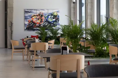 Cafe A1 Motor Park
