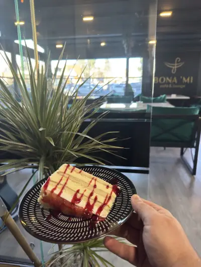 BONA’MI Café&Lounge