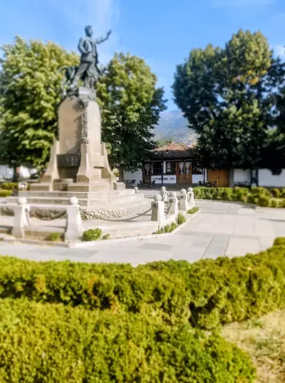 Караиванов хан