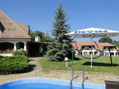 Комплекс Роден Край
