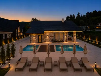 White Houses Luxury Thermal