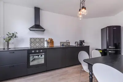 Stylish Two Bedroom Apartment Sofia