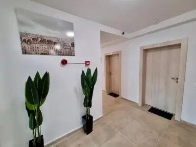 Top location apartment